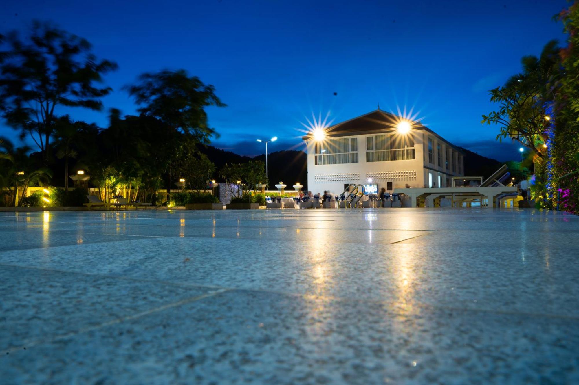 Sangkahak Mith Hotel Kep Zewnętrze zdjęcie